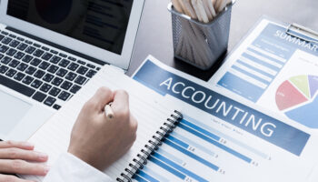 Exploring the benefits of ai in enhancing data accuracy for accounting firms
