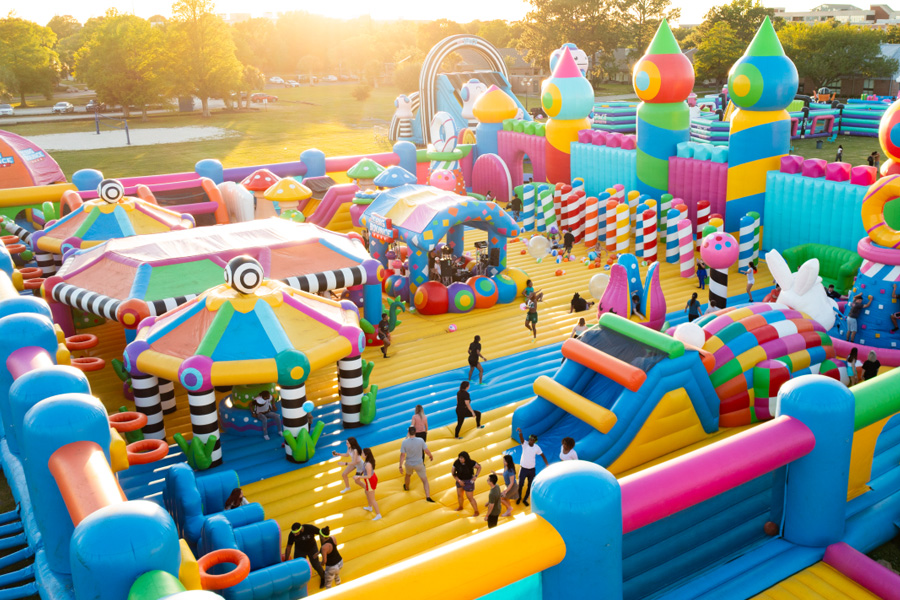 Why Bounce Houses Are the Highlight of Any Family Gathering