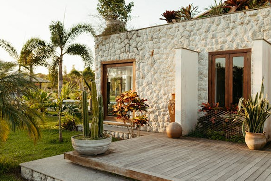 Top Benefits of Installing Artificial Grass for Modern Homes