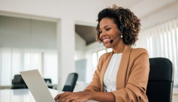 Signs You Need Help From a Virtual Assistant Company