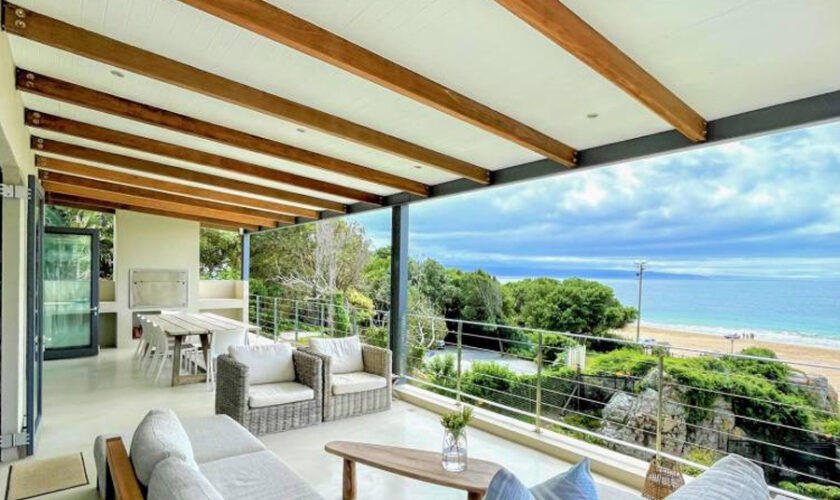 How to Compare Platforms and Filter Options to Book Vacation Homes Online Efficiently and Confidently