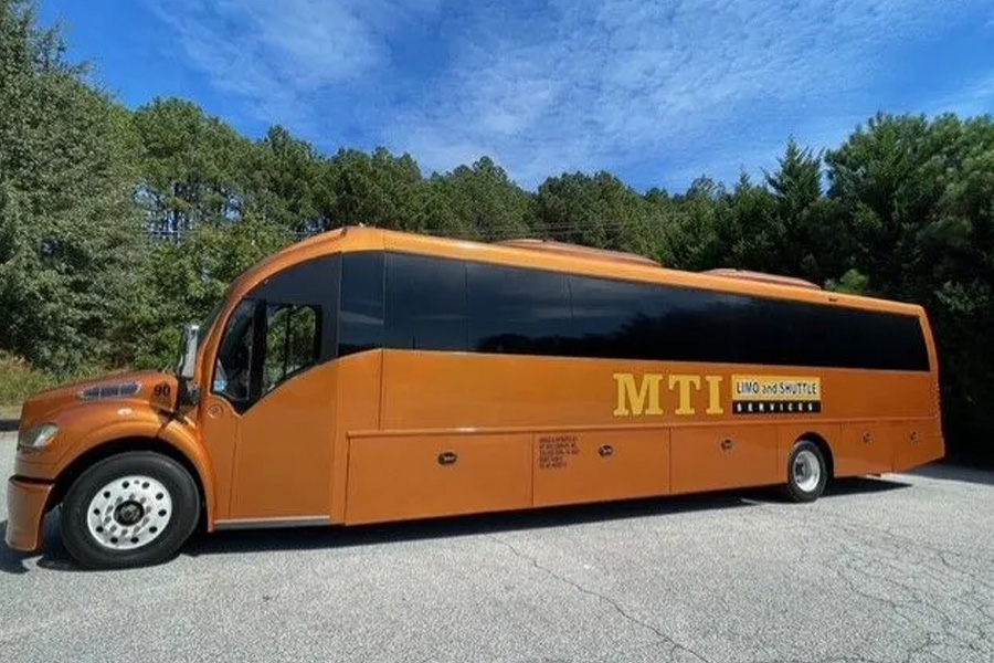 Modern Luxury on the Road What to Expect from Todays Motor Coach Rentals