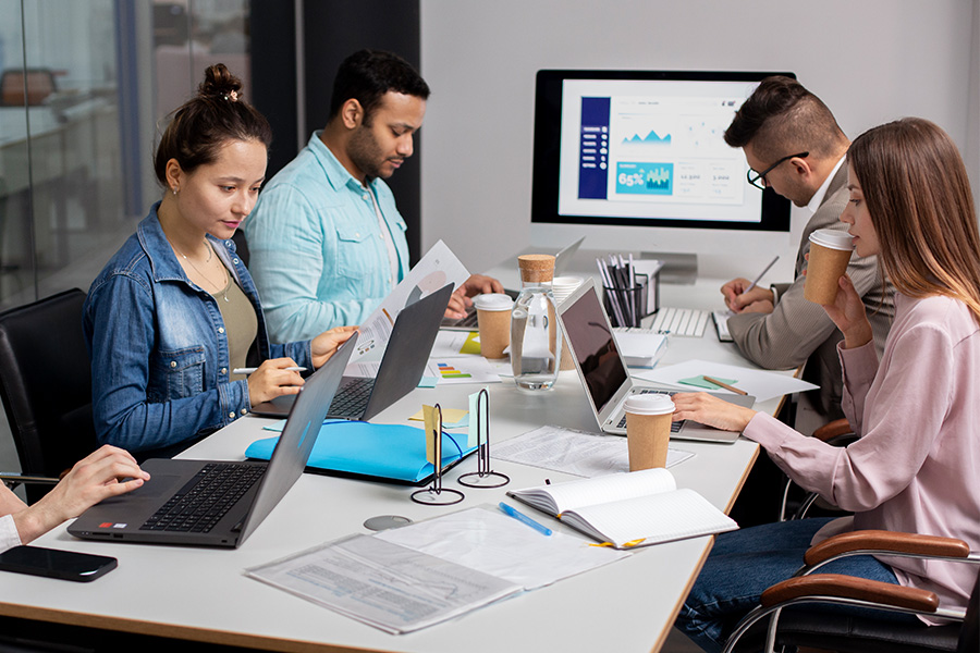 How Marketing Agencies Shape Long Term Business Direction