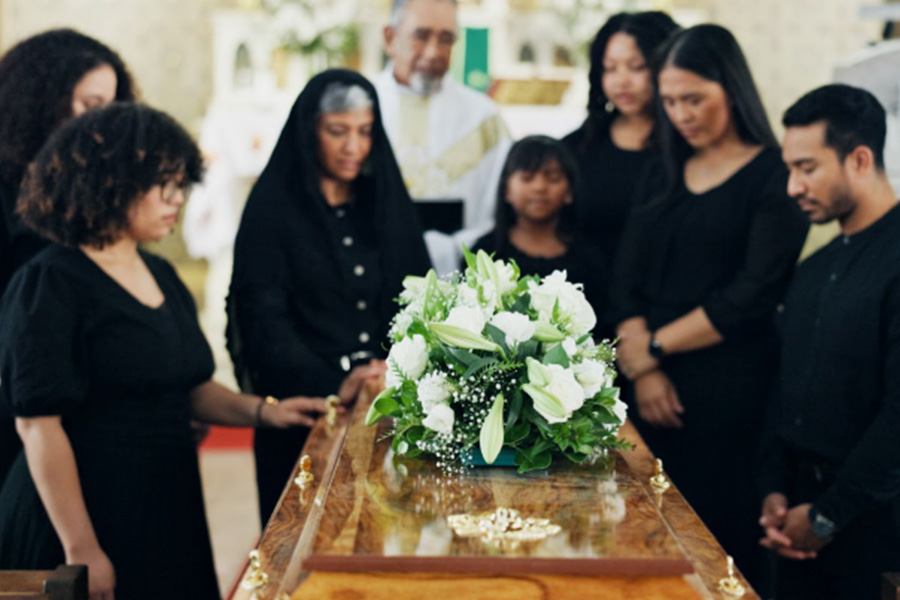 The Religious Meaning Behind Using Plain Burial Caskets in Islamic Funerals