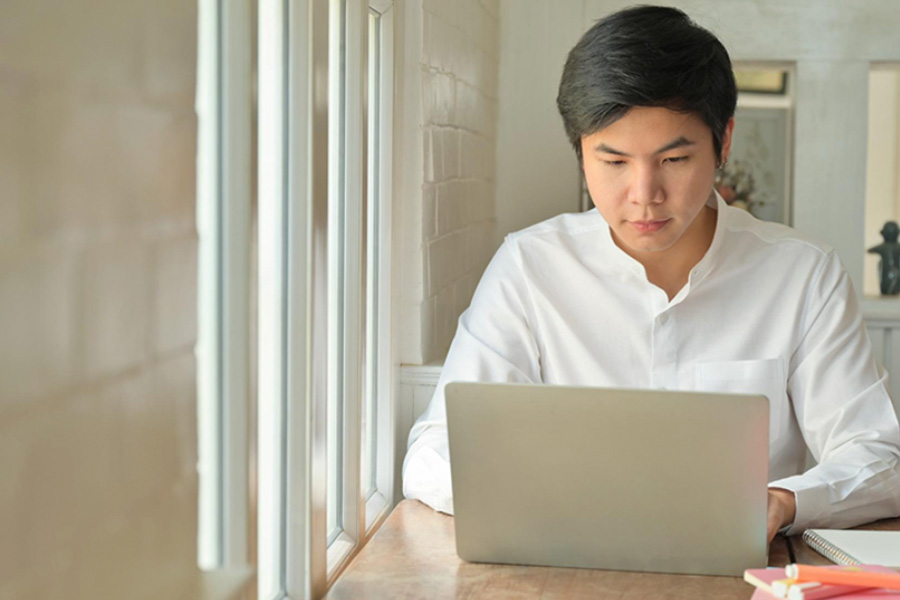 Is a Human Resources Degree Worth It in Your 30s or 40s