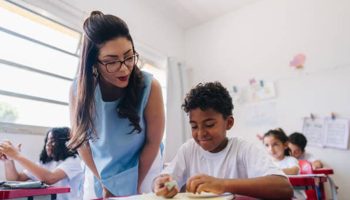 AI Paper Search Tools Like WisPaper Verify Intent and Reduce Academic Noise