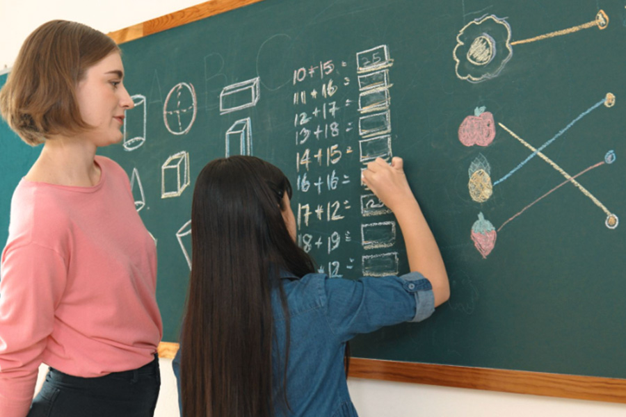 Should Students Attend Maths Tuition All Year Round or Only Before Exams