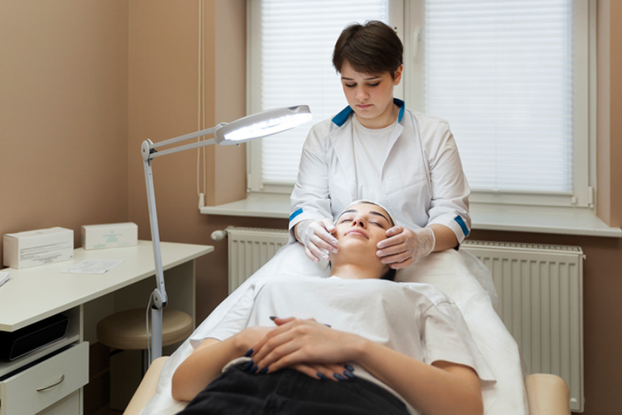 4 Ways Skin Rejuvenation Treatments Restore Dull and Tired Looking Skin