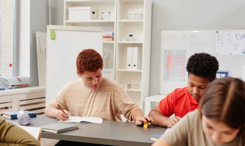 How Finding a Subject Specialist English Tutor in Singapore Transforms Student Results